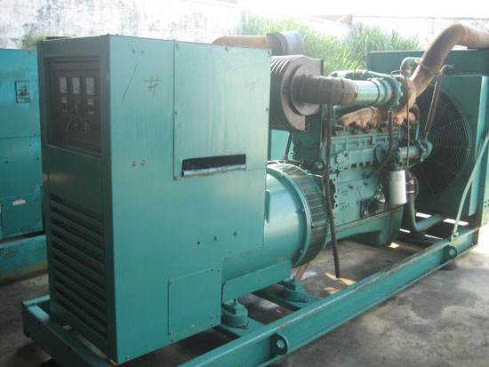 乌兰租赁发电机- 发电机碳刷磨损的原因是什么