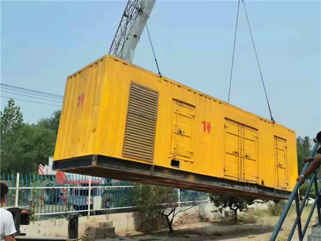 乌兰300KW柴油发电机组油耗是多少?