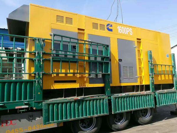 乌兰测量水冷式机油散热器密封件尺寸时的注意事项有哪些？