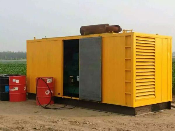 乌兰安装新的水冷式机油散热器密封件有哪些注意事项？