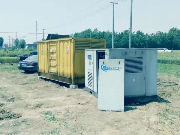 乌兰柴油发电机组冬季日常维修需要哪些工具？